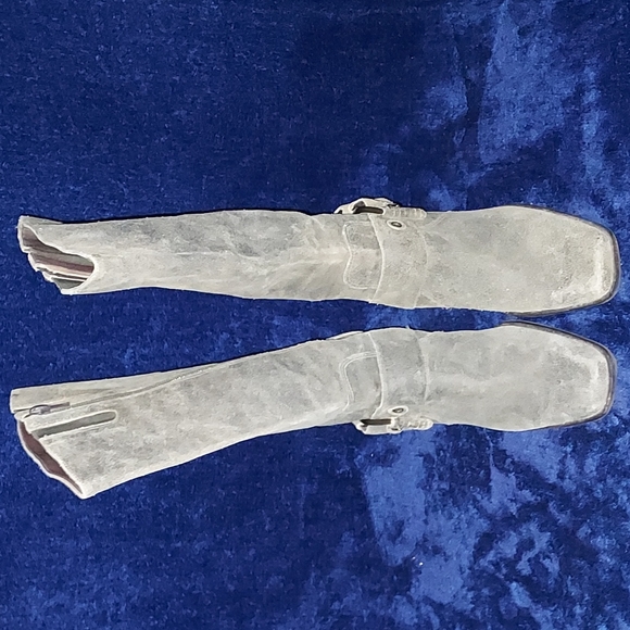 Bryce women's heeled boot. - Picture 3 of 5